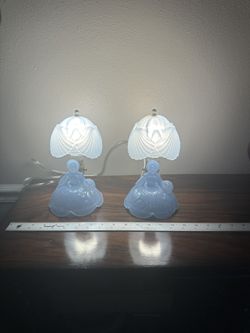 Pair of Vintage Glass 1940 Table Lamp "Gone with the wind " style southern bell