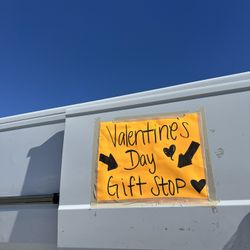 Gift Stop 