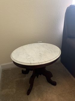 Marble side table made in Italy