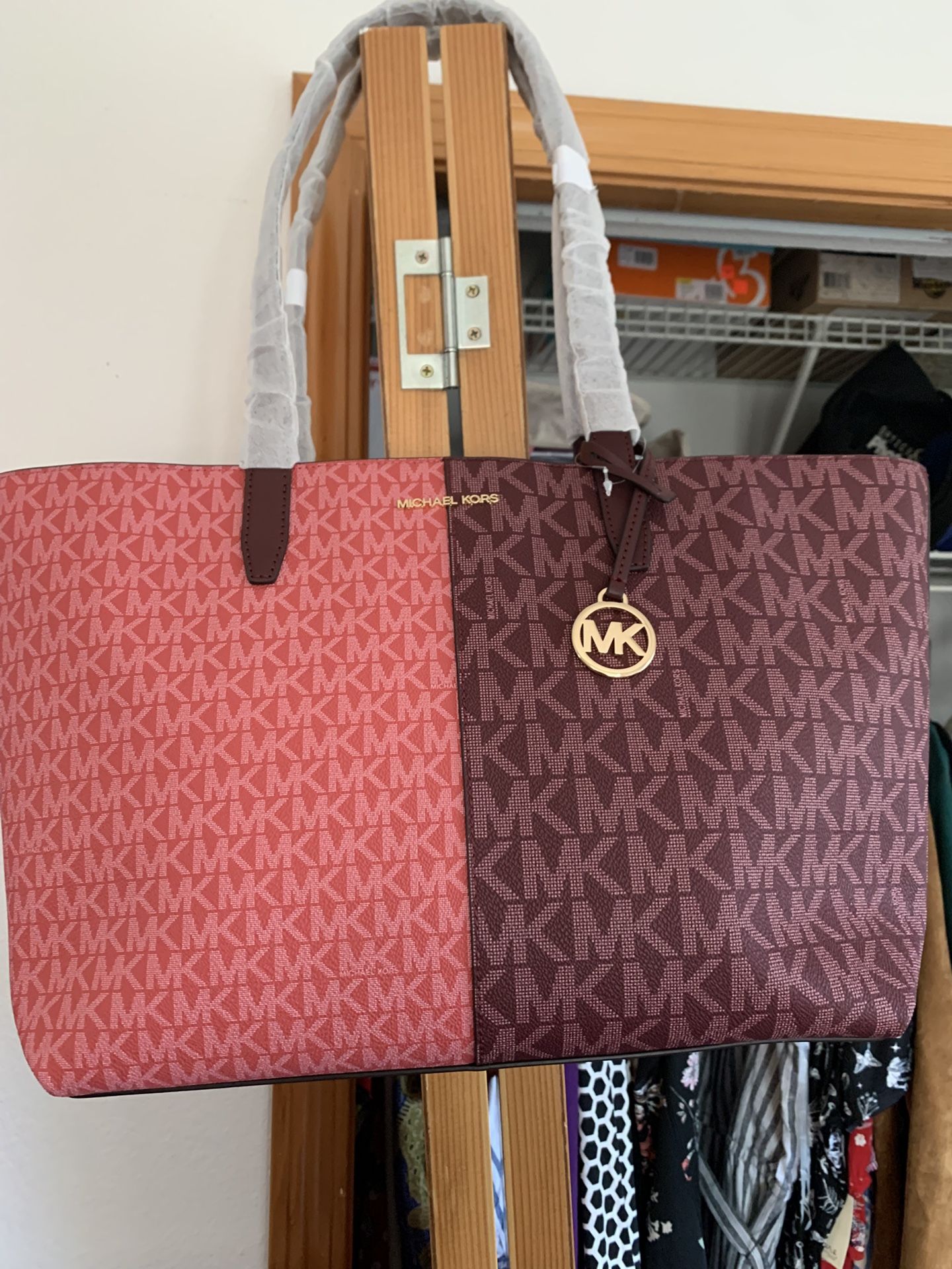 Michael Michael Kors Jet Set Large Tote Oxblood And Raspberry NWT