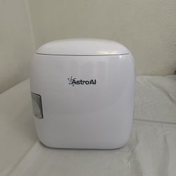 9L Mini Fridge 
