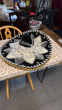 Black mariachi sombrero