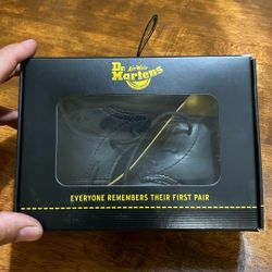 Infant Shoes Dr. Martens. Baby 1470 Crib