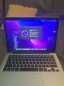 MacBook Pro 13 inch - 500GB, Charger Included