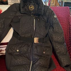 Beautiful Medium MK Jacket