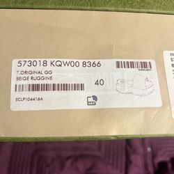 Woman Gucci Platform Sandals 