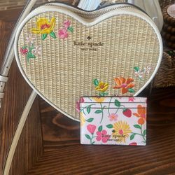 KATE SPADE HEART BAG AND CARD CASE 
