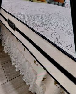 Like  new  beauty rest  king size mattress and boxsprings. ( only used 1 time).