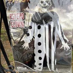 Costume