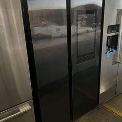 Samsung Black Family Hub Side By Side Refrigerator