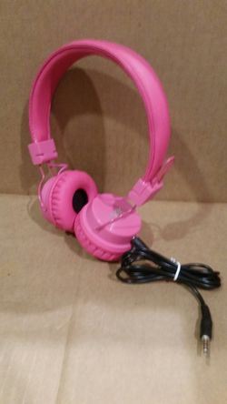 Kids headphones.