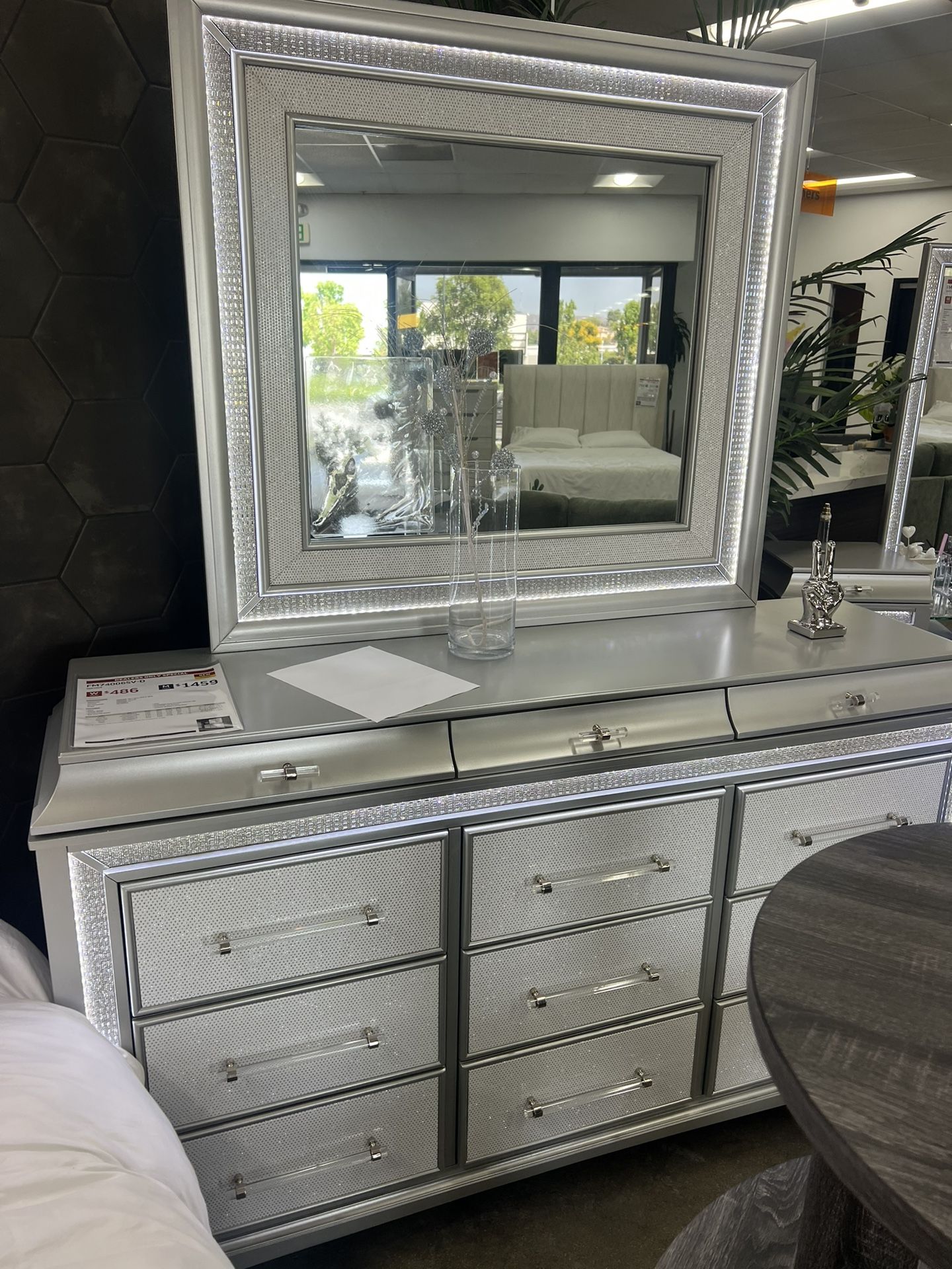 New Luxury Grey Dresser W LED Lights / Acrylic Pulls. 66x18Dx39H. Free Delivery!