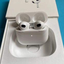 BRAND NEW* AirPod Gen3