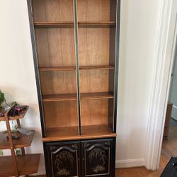 Bookcase/ Shelf 