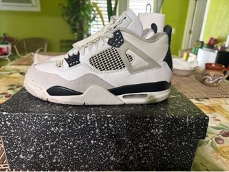 Jordan 4 Military Size 9