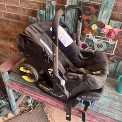 Doona Car seat/Stroller