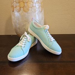 Woman Easy~spirit New