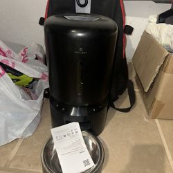 Automatic Pet Feeder