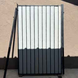4ft 70” Tall with posts ready to go 