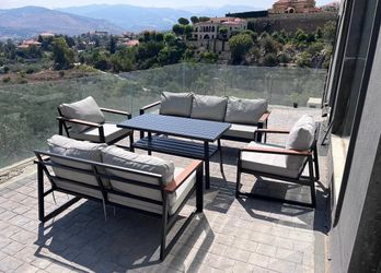 4 piece set- outdoor furniture- same day delivery 🚚— no credit needed — sofas —- single chairs