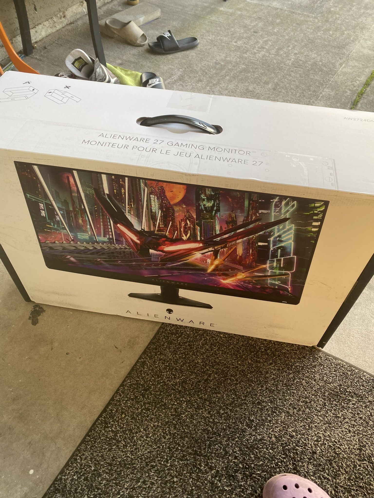 Alienware AW2724DM Gaming Monitor - 27" QHD (2560 x 1440) 180Hz w Overclock, AMD FreeSync Premium Pro, NVIDIA G-SYNC, VESA Display - Black,Black/Silve