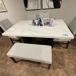 6PC White Dink g Table Set