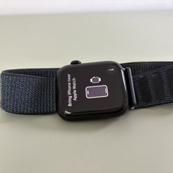 Apple Watch Series 8 (GPS Only)