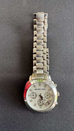 MK Woman Clock