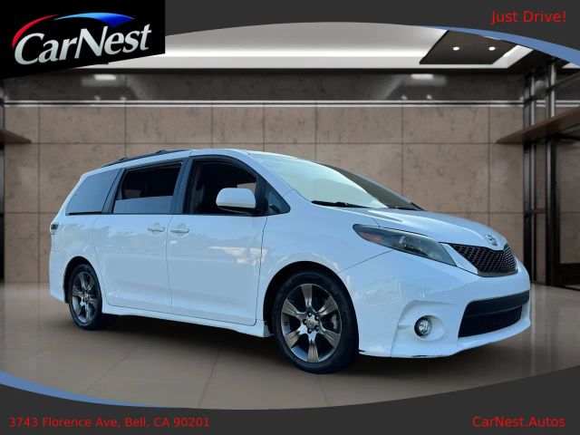 2015 Toyota Sienna