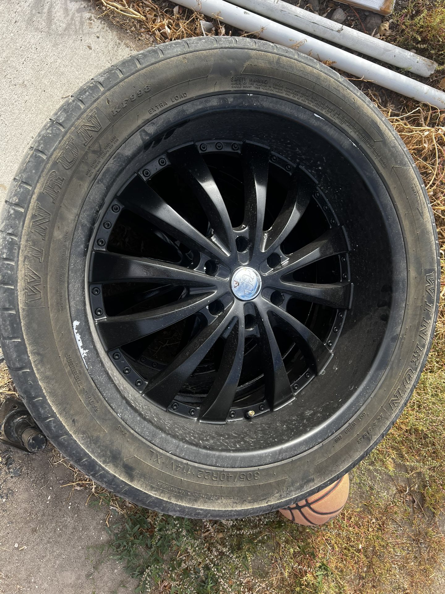 22’ Rims And Tire