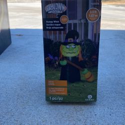 Halloween Inflatable Stumpy Witch 