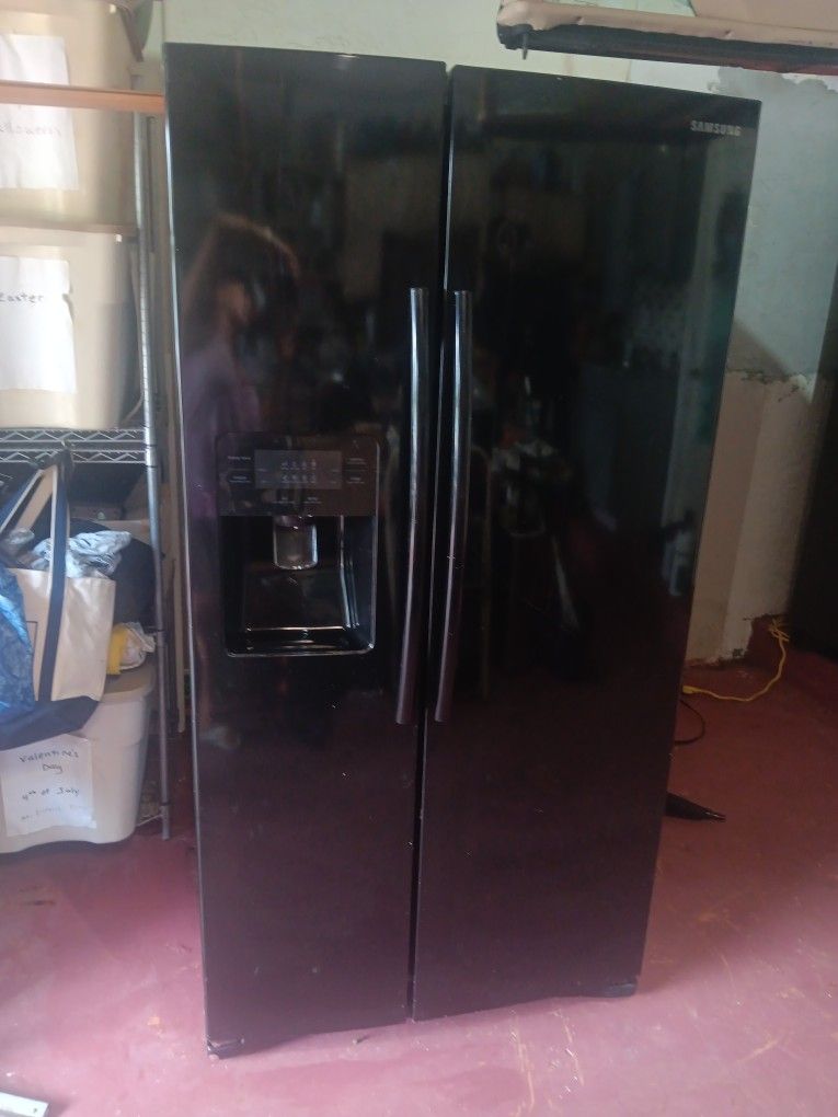Samsung Refrigerator