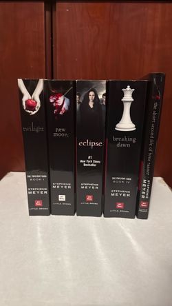 Twilight Saga 5-Book Set by Stephenie Meyer