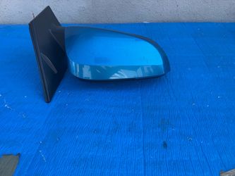 2013 - 2018 RAV4 Passenger Right Side Mirror Power Heated Turn Signal OEM