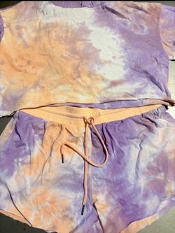 New tie-dye outfit