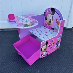 Desk/ Minnie Mouse Chair Desk/ Minnie Mouse/ kids/ desk/ toys/ furniture/ toddler/ New