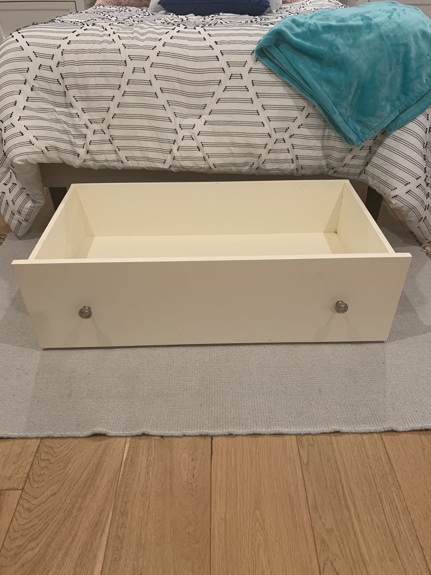 Under Bed Storage with Wheels