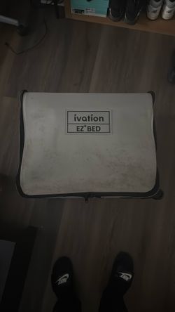 Inflatable bed mattress
