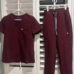 Women's figs maroon scrub set.