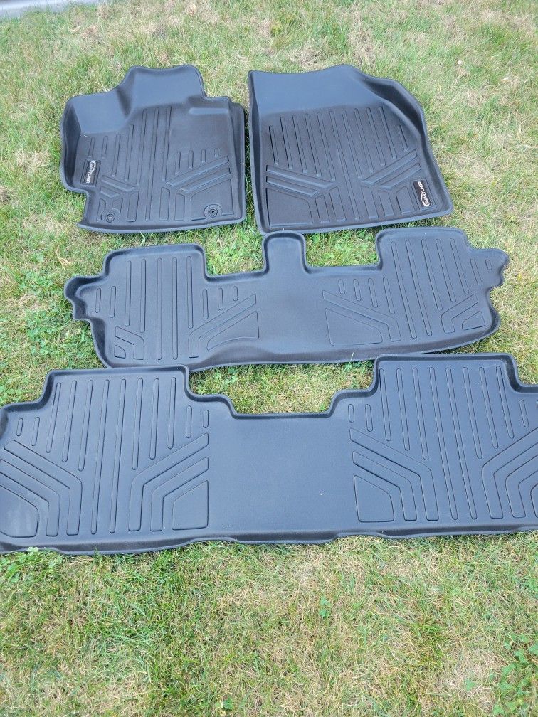 Toyota Highlander Floor Mats