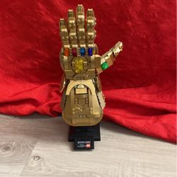 LEGO Marvel Infinity Gauntlet Set