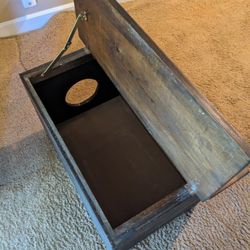 Hidden Litter Box , Kitty Locker 