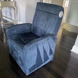 Pottery Barn Speaker Foldable Chair