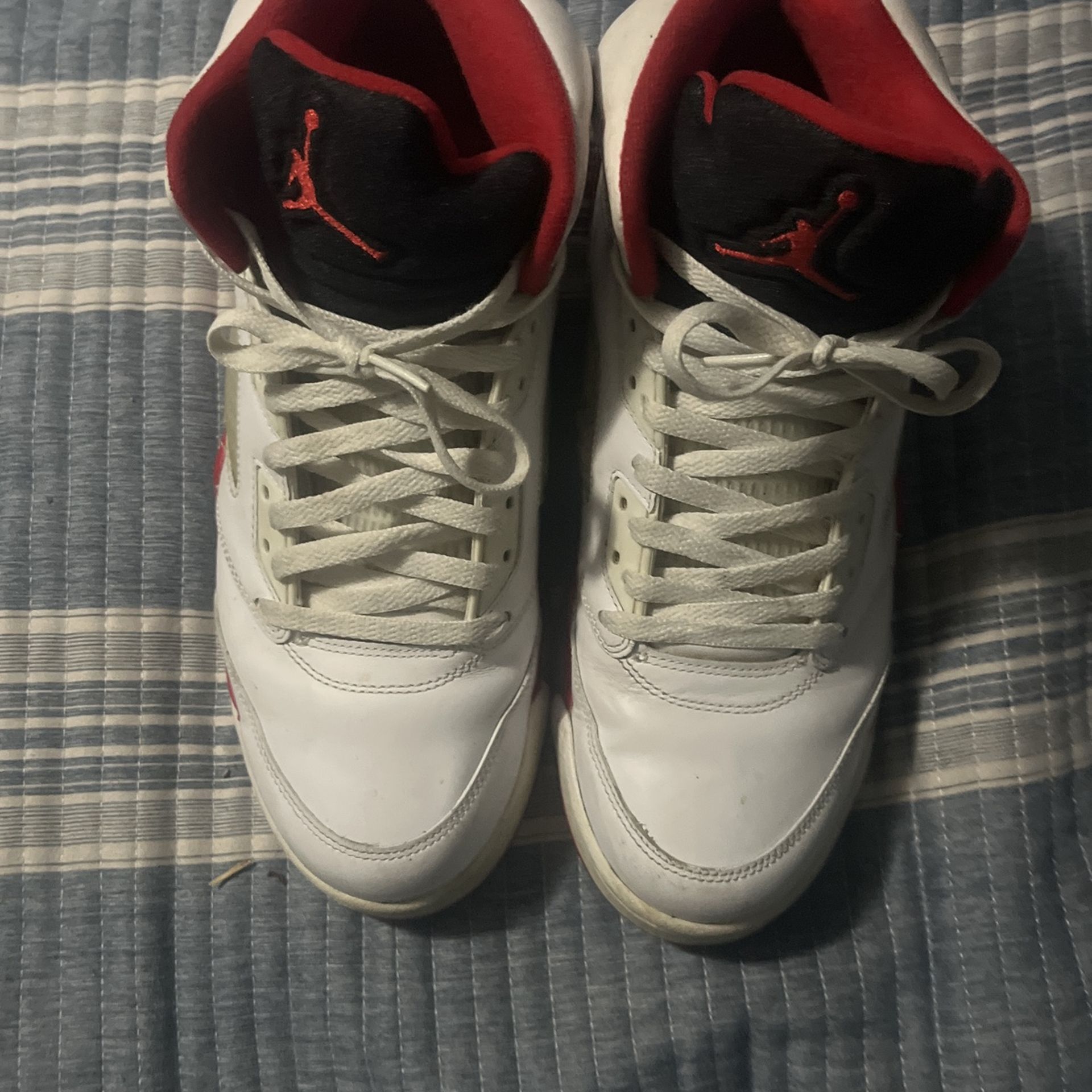 Jordan 5 2013 Fire Red Black Tongue