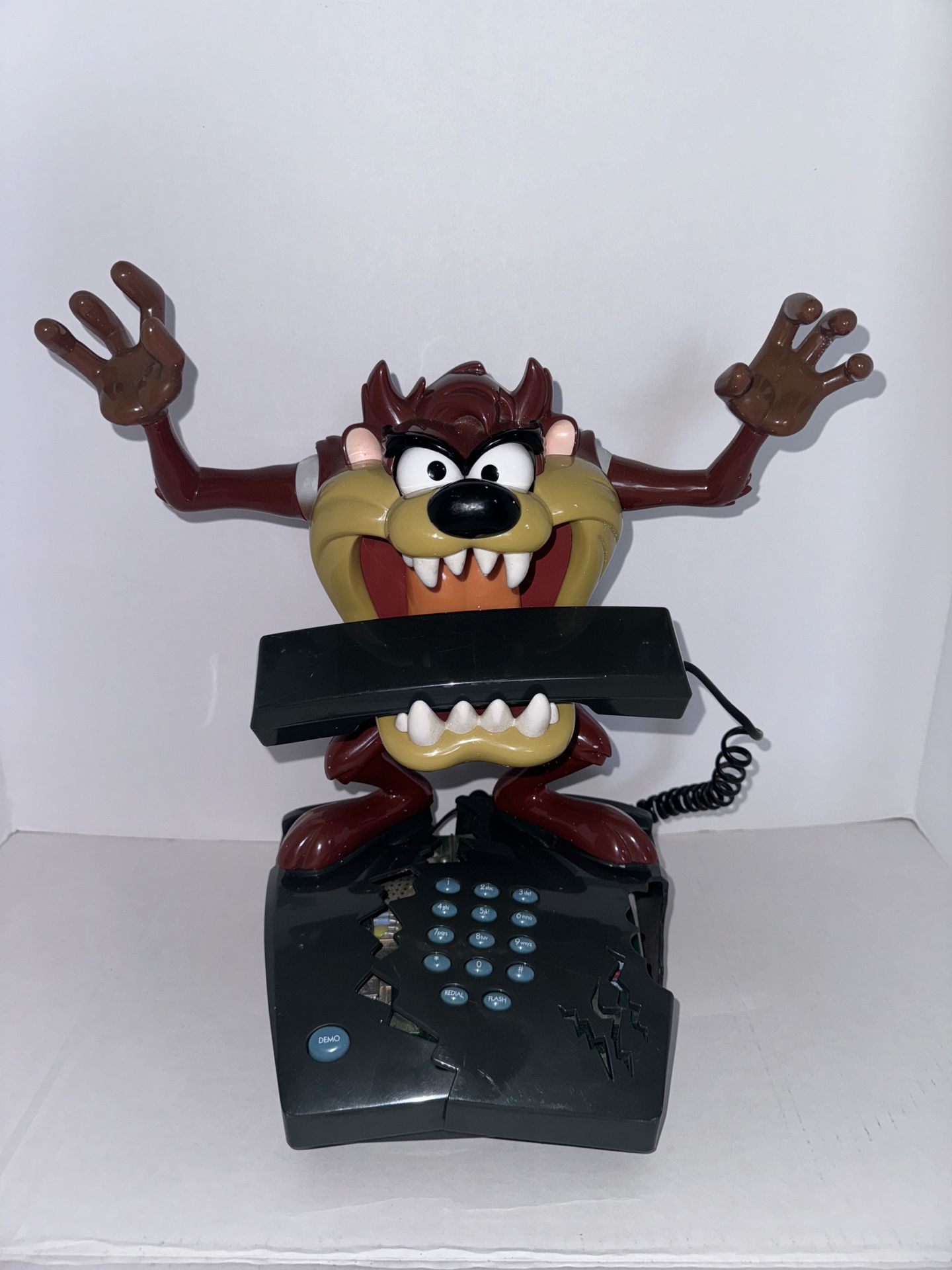 Looney Tunes Tazmanian Devil Taz Talking dancing Animated Phone