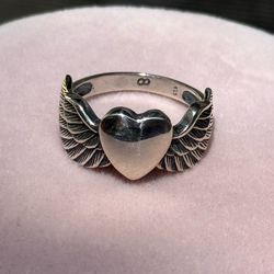 925 Sterling Silver heart with wings ring Size 8