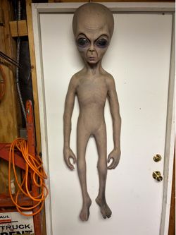 Life-Size Gray Alien Prop | Distortions Unlimited | Halloween Haunted House Display