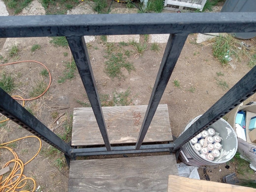 Rolling Retail Type Shelving Unit