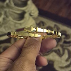 Serpenti Bracelet Gold Size 19