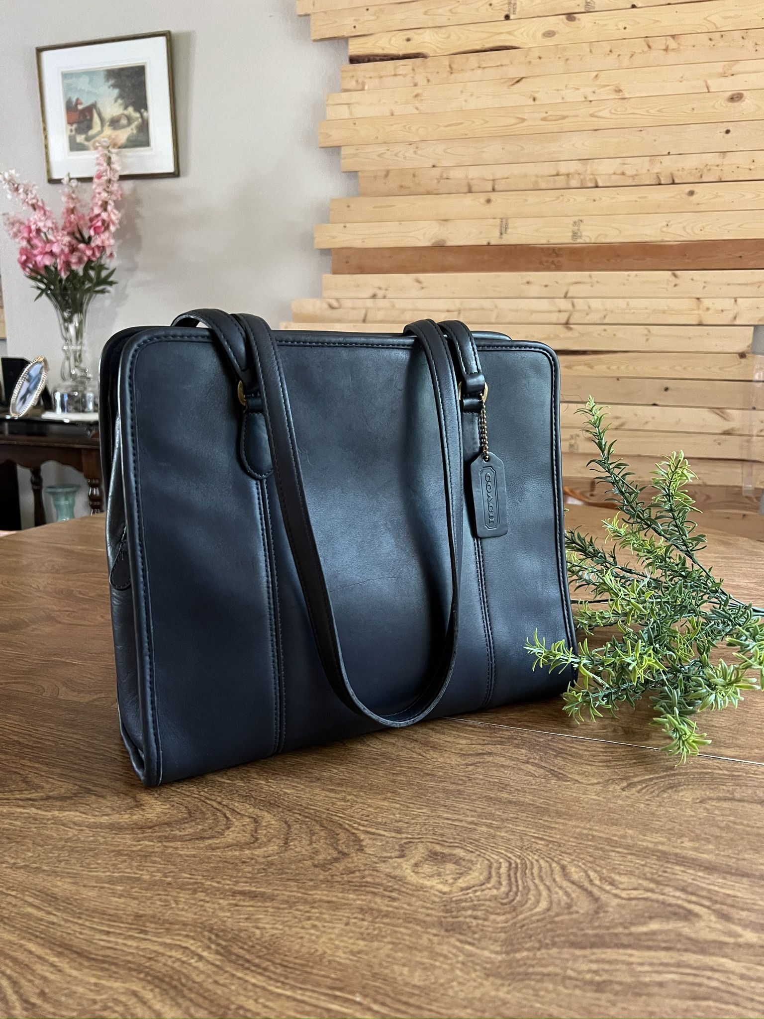 Coach Vintage Dark Navy Blue Soft Leather Classic Compartment Tote Shoulder Bag